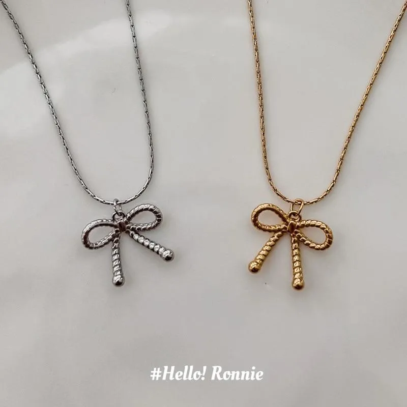 ✨Hello!Ronnie✨獨家設計 現貨316L通體鈦鋼項鍊 醫療鋼項鍊 壓紋立體蝴蝶結🎀項鍊 金/銀