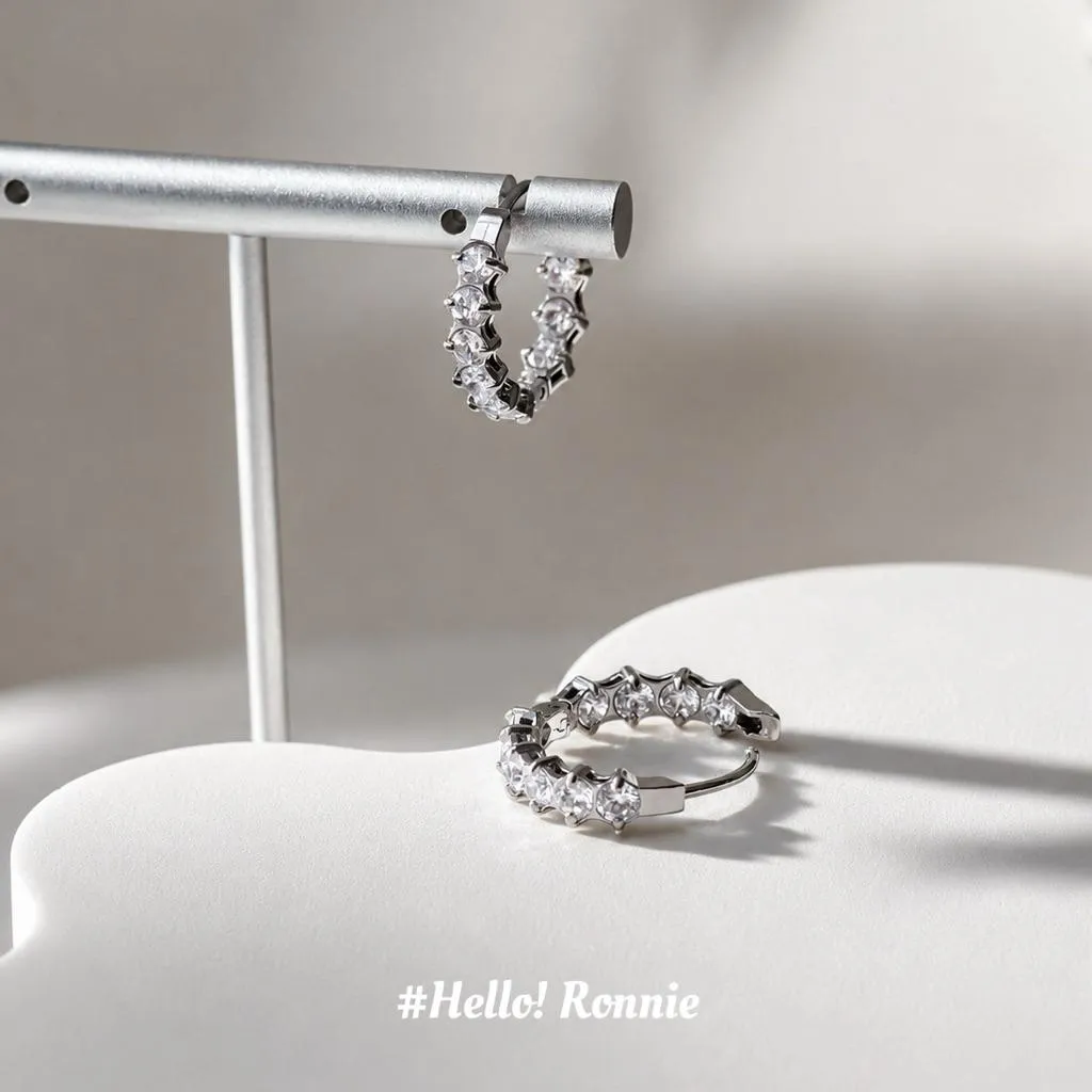 ✨Hello!Ronnie✨現貨316L通體鈦鋼耳環 醫療鋼耳扣 Halo Spark Hoops｜光環閃耀耳環