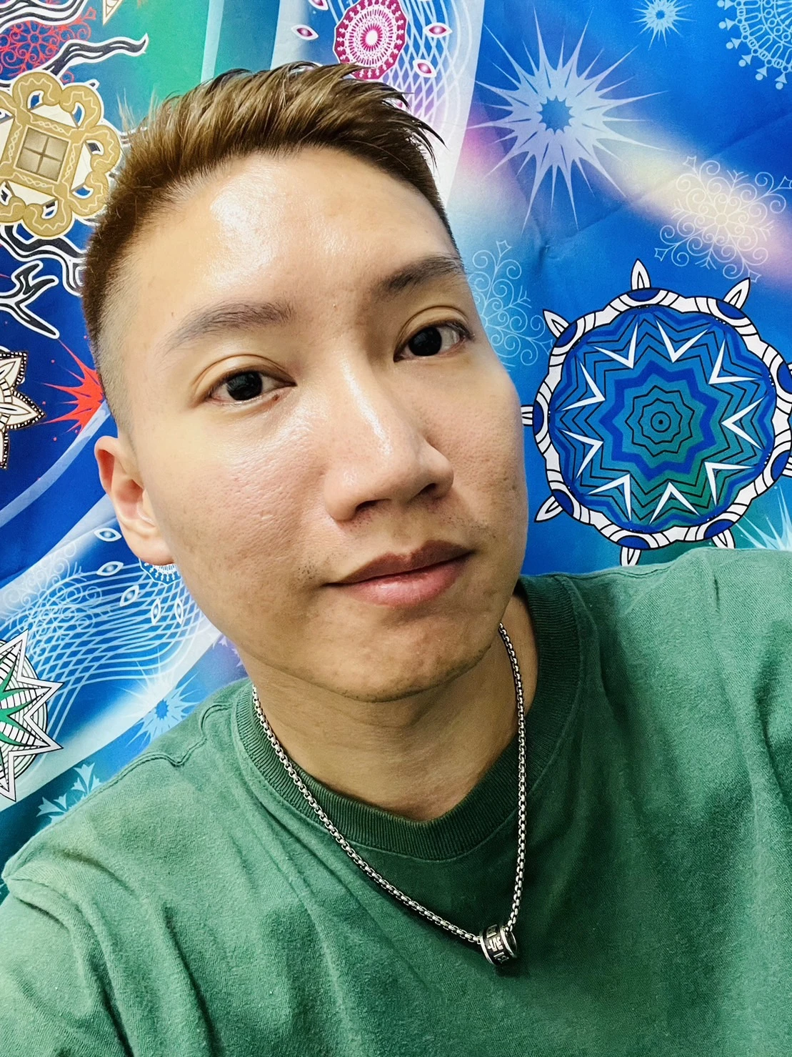 客人自拍照