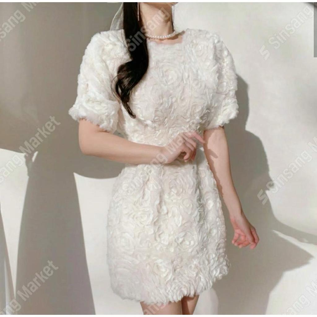 🇰🇷Chloe C. 韓國東大門服飾🇰🇷  Delight［斷貨.售完不補］正韓重工立體繡花短袖短洋裝