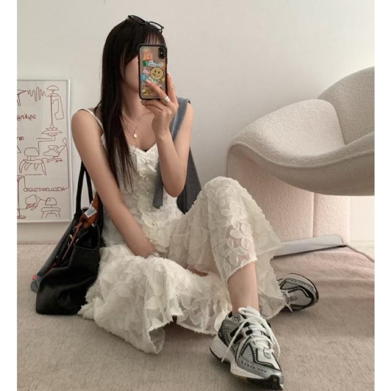 🇰🇷Chloe C. 韓國東大門服飾🇰🇷 Masterpiece 正韓重工繡花v領細肩長洋裝.登記結婚.婚禮典禮