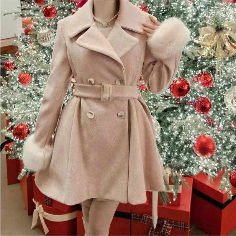 🇰🇷Chloe C. 韓國東大門服飾🇰🇷  eeyou 正韓毛絨袖口腰帶大衣外套.冬天氣質簡約款