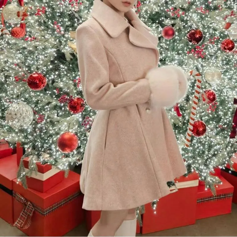 🇰🇷Chloe C. 韓國東大門服飾🇰🇷  eeyou 正韓毛絨袖口腰帶大衣外套.冬天氣質簡約款