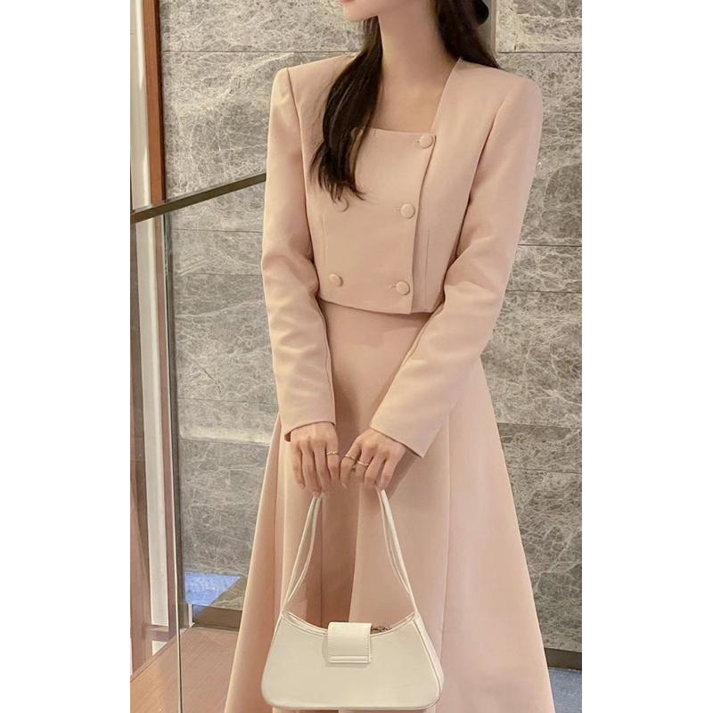 🇰🇷Chloe C. 韓國東大門服飾🇰🇷  eeyou 正韓雙排扣長袖短版外套長裙套裝