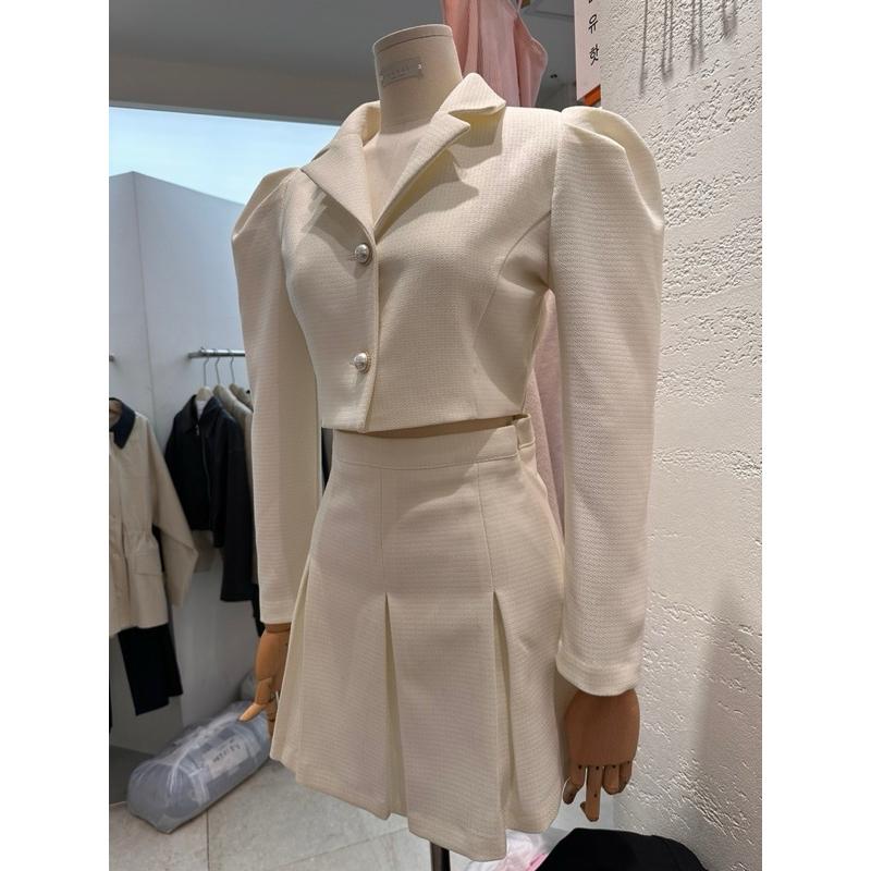 🇰🇷Chloe C. 韓國東大門服飾代購🇰🇷  ［特價出清款］eeyou 正韓高腰學生風百褶短裙