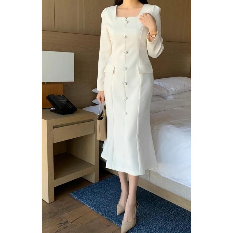 🇰🇷Chloe C. 韓國東大門服飾🇰🇷  eeyou 正韓排扣魚尾連身長裙.典禮禮服