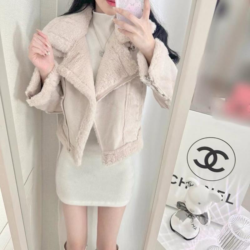🇰🇷Chloe C. 韓國東大門服飾🇰🇷  eeyou 正韓毛絨高領短版夾克