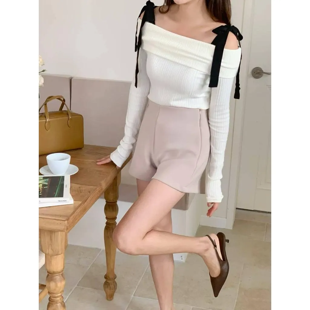 🇰🇷Chloe C. 韓國東大門服飾🇰🇷 nature b. 正韓肩帶綁帶反折一字領上衣