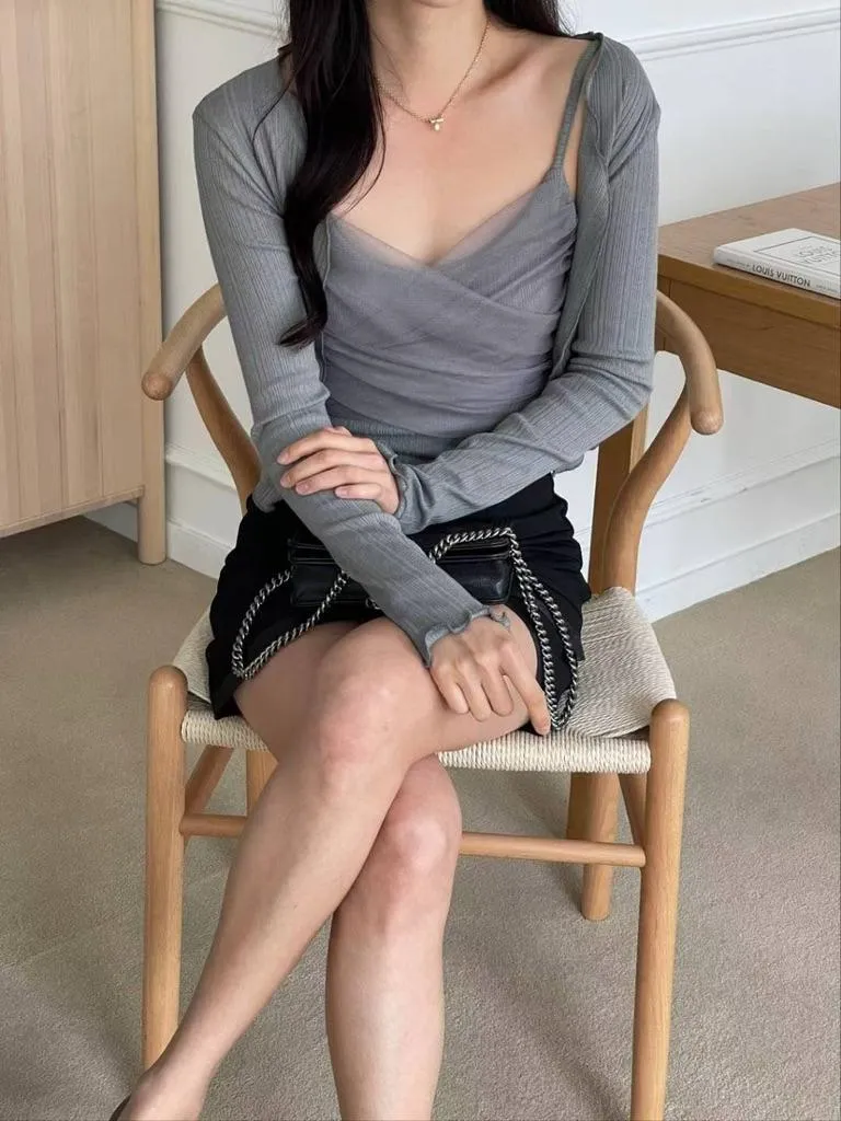 🇰🇷Chloe C. 韓國東大門服飾🇰🇷  eeyou 正韓木耳邊薄紗細肩背心外套套裝