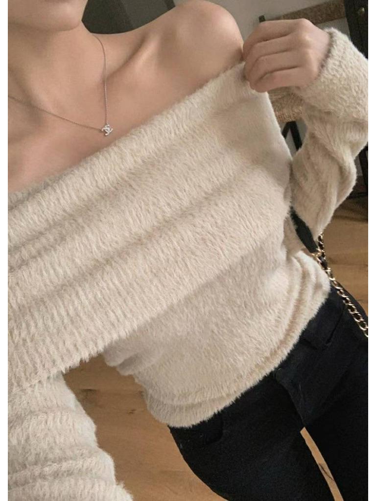 🇰🇷Chloe C. 韓國東大門服飾🇰🇷  正韓反摺一字領長袖毛衣