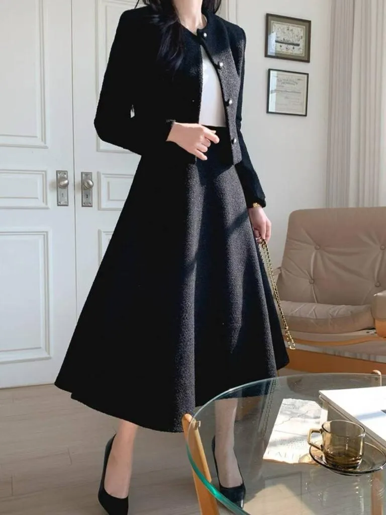 🇰🇷Chloe C. 韓國東大門服飾🇰🇷  正韓圓領小香風短版長袖外套長裙套裝