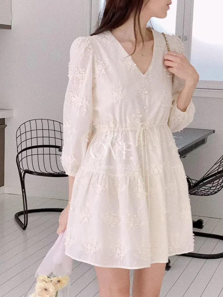🇰🇷Chloe C. 韓國東大門服飾🇰🇷 正韓V領編織花束腰七分袖短洋裝