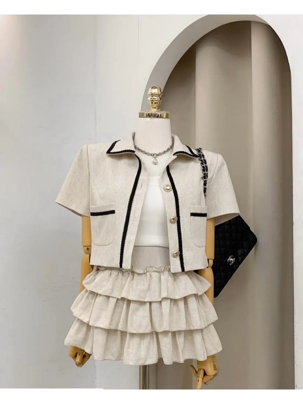 🇰🇷Chloe C. 韓國東大門服飾🇰🇷 正韓英式立領短袖蛋糕裙套裝