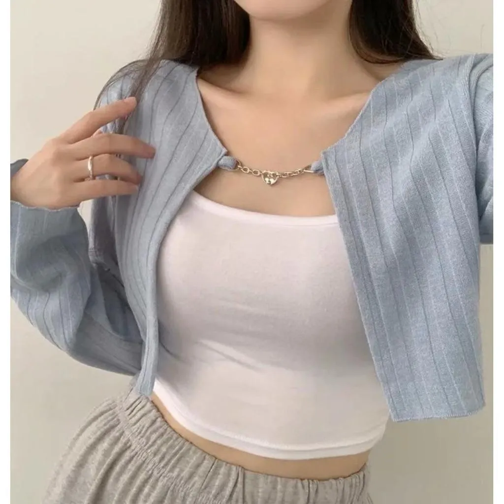 🇰🇷Chloe C. 韓國東大門服飾🇰🇷 正韓直紋胸領鏈條扣短版長袖外套