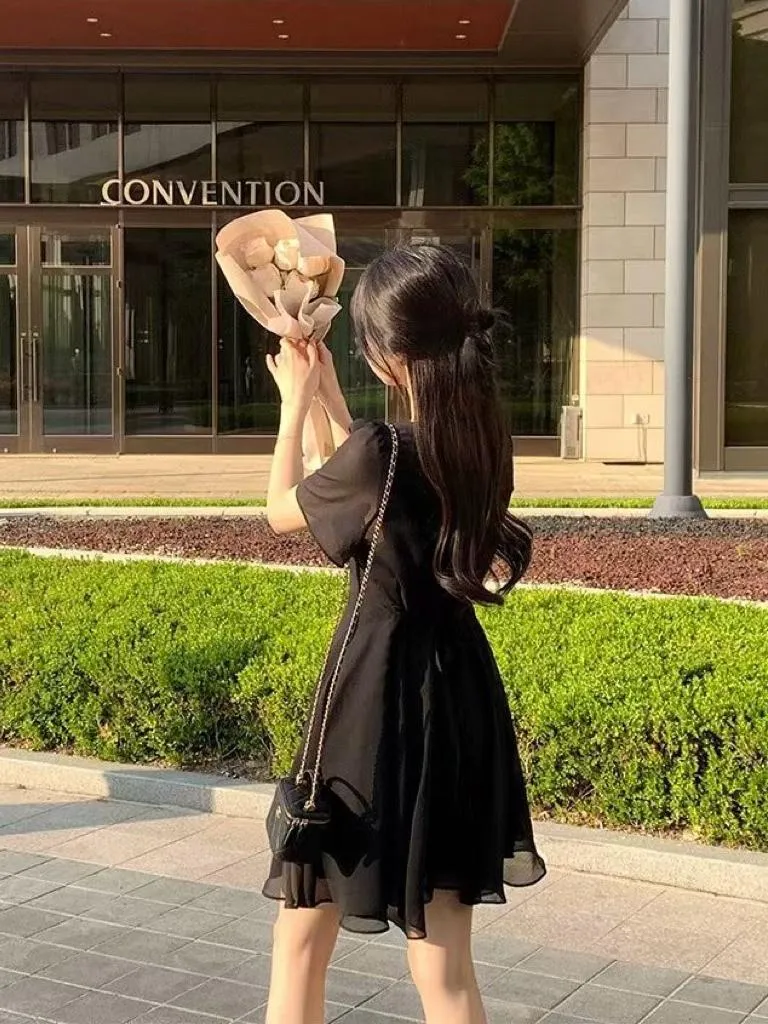 🇰🇷Chloe C. 韓國東大門服飾🇰🇷 正韓V領束胸後綁帶薄紗洋裝