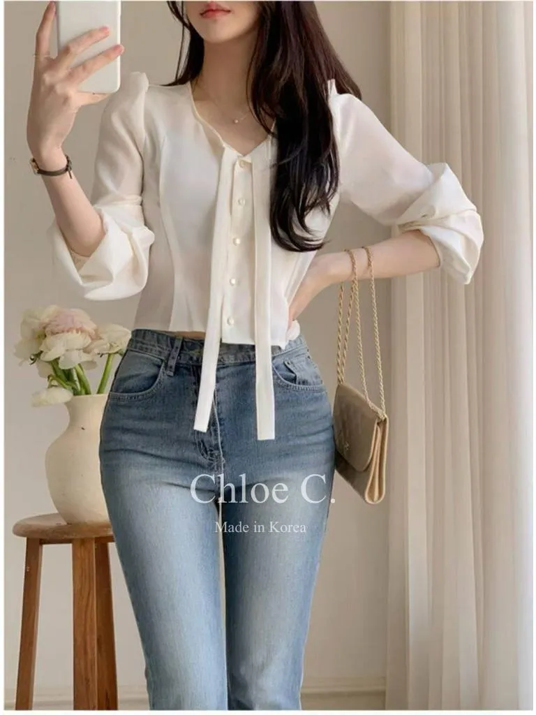 🇰🇷Chloe C. 韓國東大門服飾🇰🇷 正韓公主袖束口綁帶領長袖短版上衣