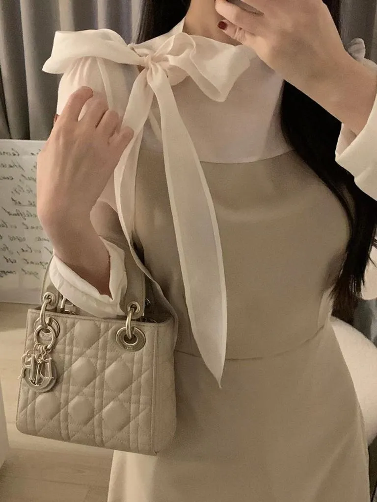 🇰🇷Chloe C. 韓國東大門服飾🇰🇷 正韓拼接薄紗繞頸綁帶長袖洋裝