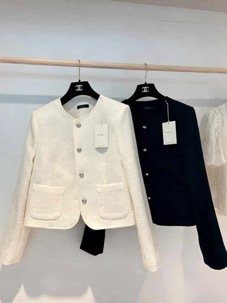 🇰🇷Chloe C. 韓國東大門服飾🇰🇷 正韓小香風珍珠排扣花呢西裝外套
