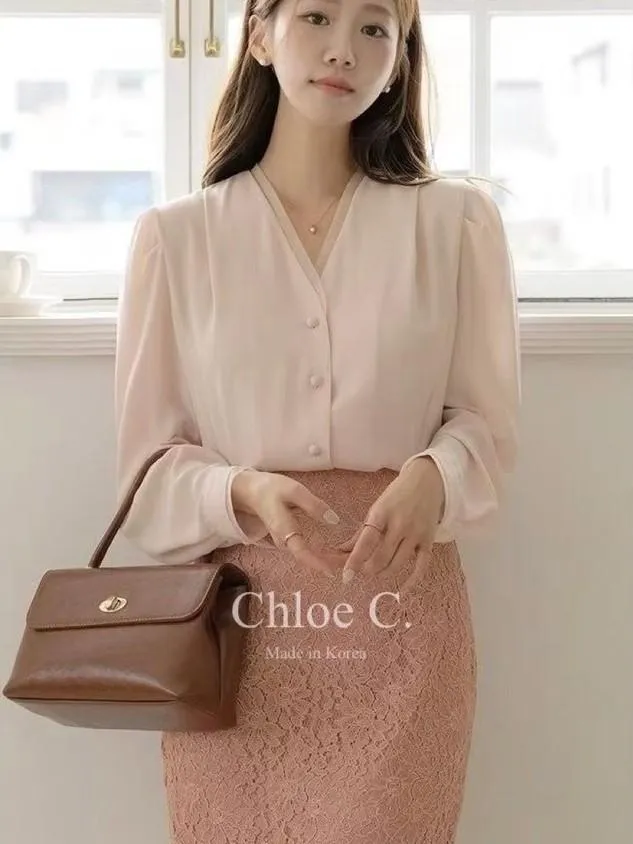 🇰🇷Chloe C. 韓國東大門服飾🇰🇷 正韓V領拼接薄紗襯衣