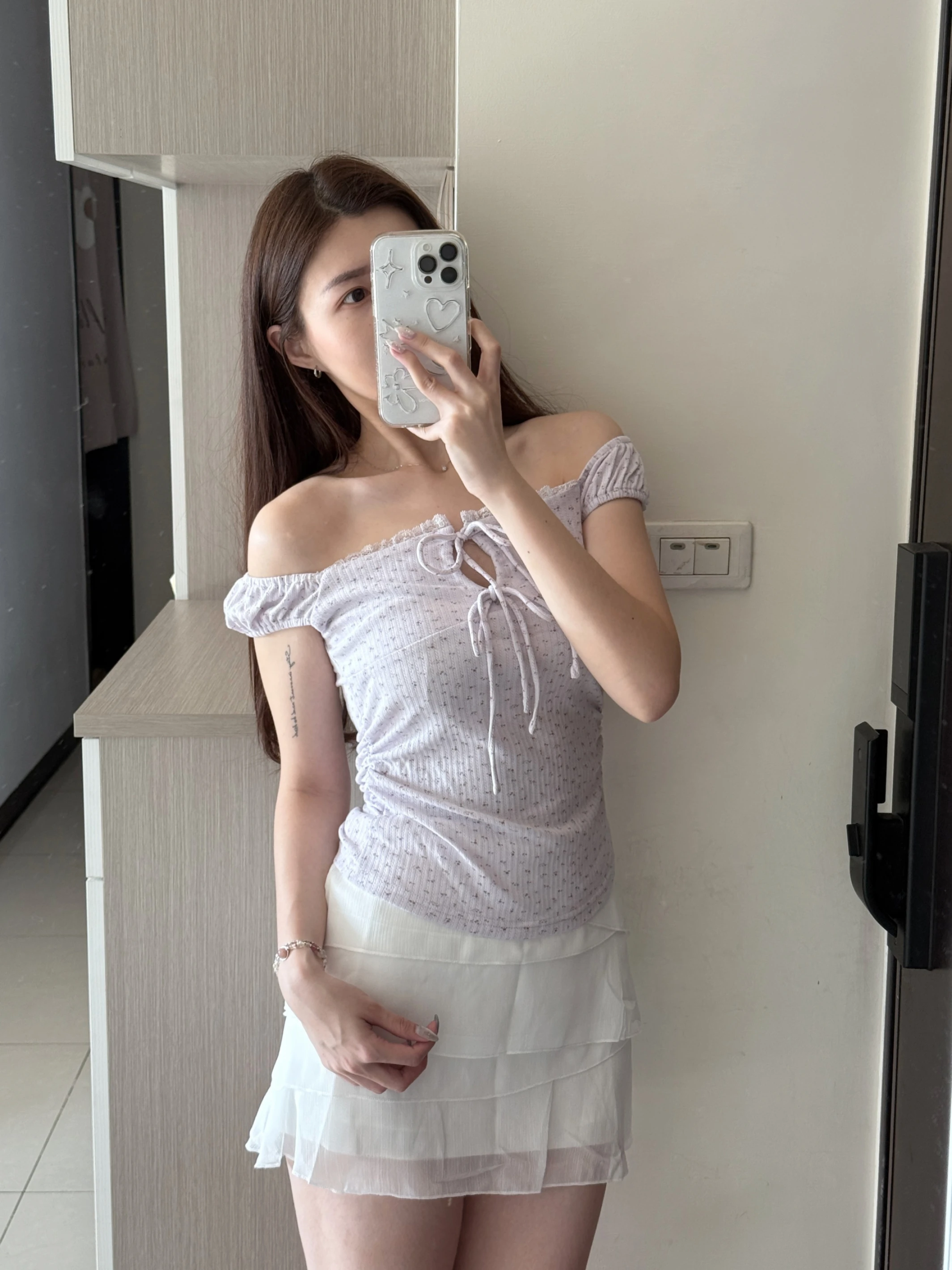 現貨售完斷貨-滿版小花花背心💜