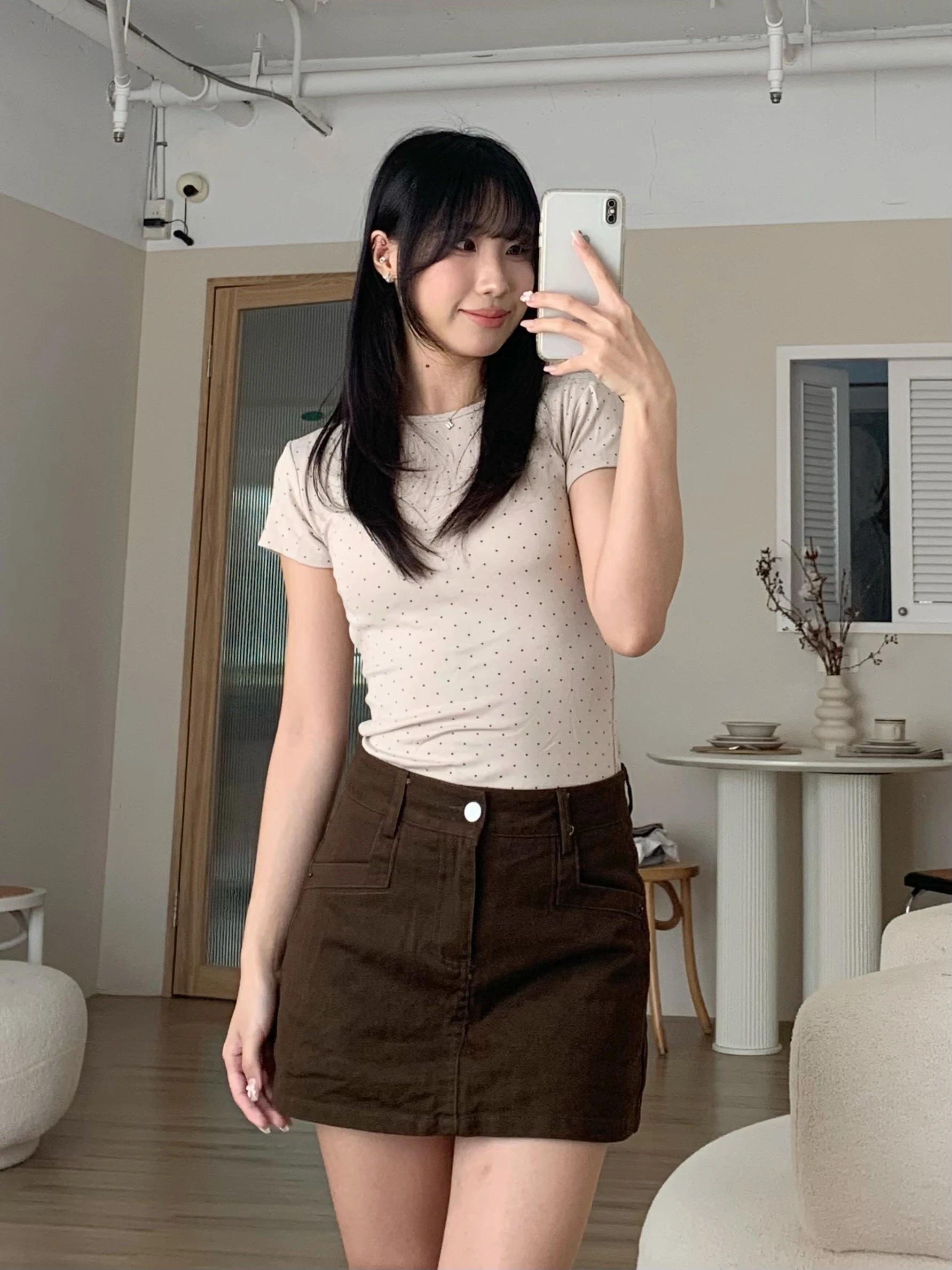 素面簡約短裙