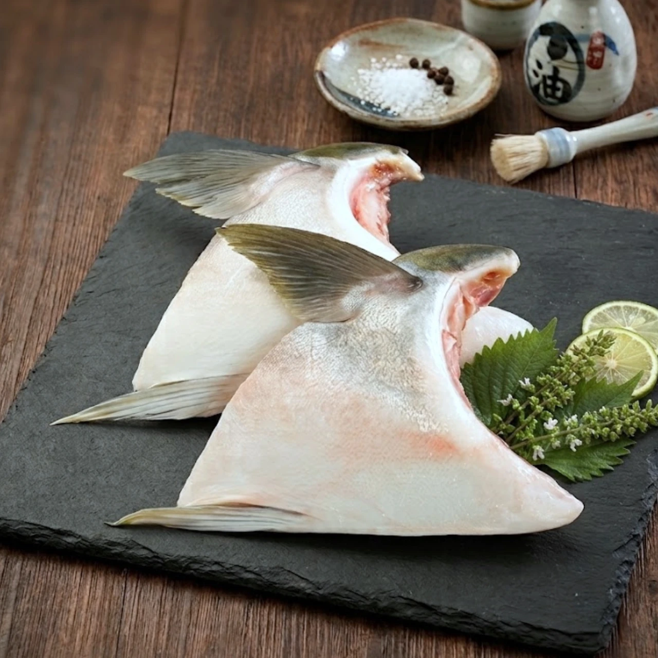 日本特選青魽魚下巴(2入)