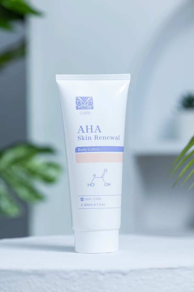 AHA極致嫩白美肌身體乳 200ml