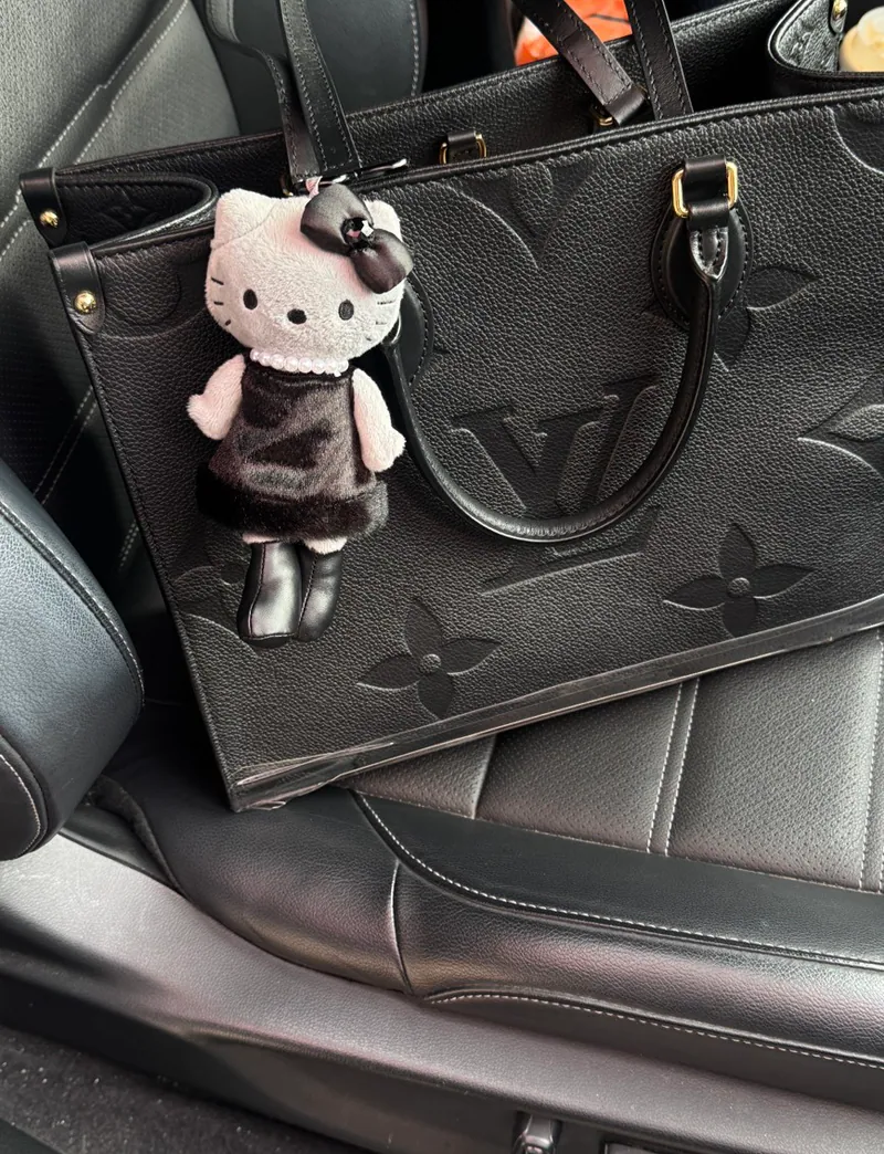 Hello Kitty 凱蒂貓 KITTY貓 長腿 KITTY 吊飾 鑰匙圈  5 款