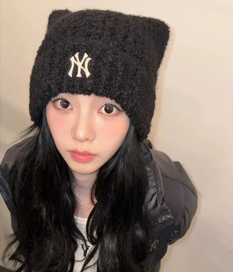 Karina  同款 MLB PLUSH MEOWING BEANIE 貓耳 針織毛帽 黑色 / 白色