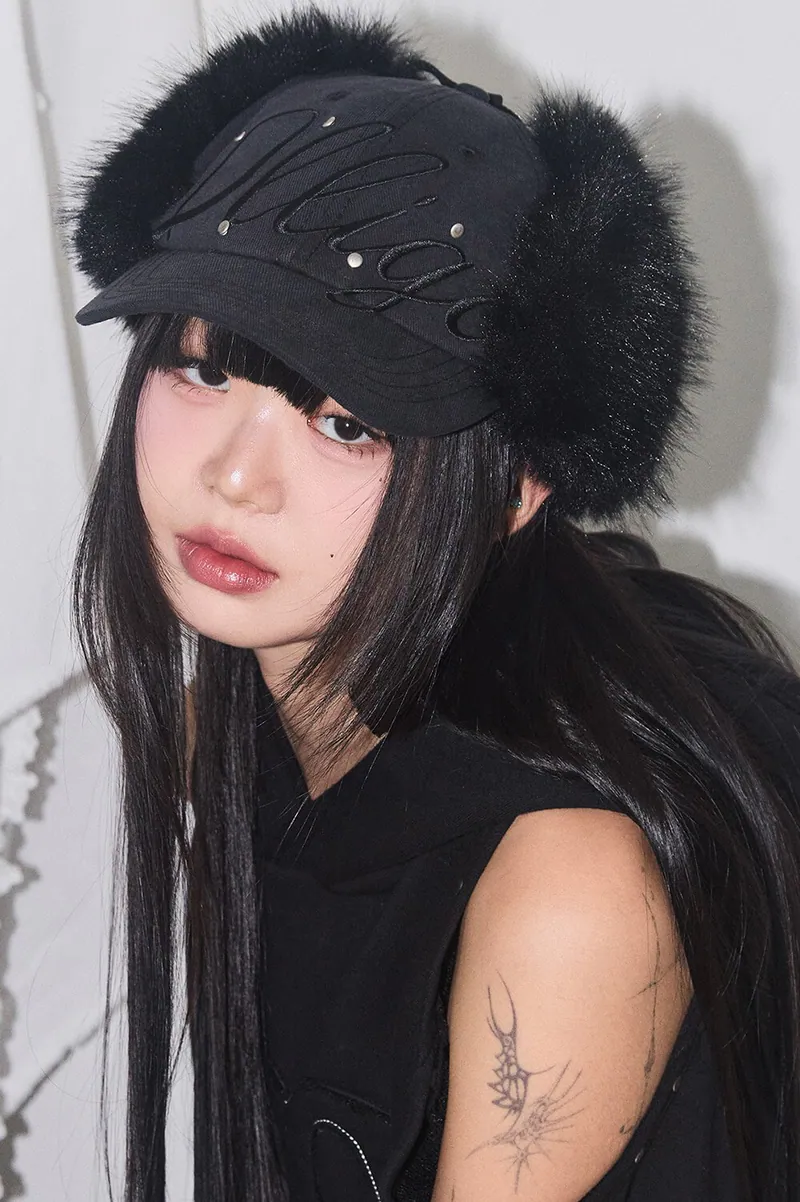 ILLIGO Fluffy Ear Flap  毛絨護耳帽 黑色