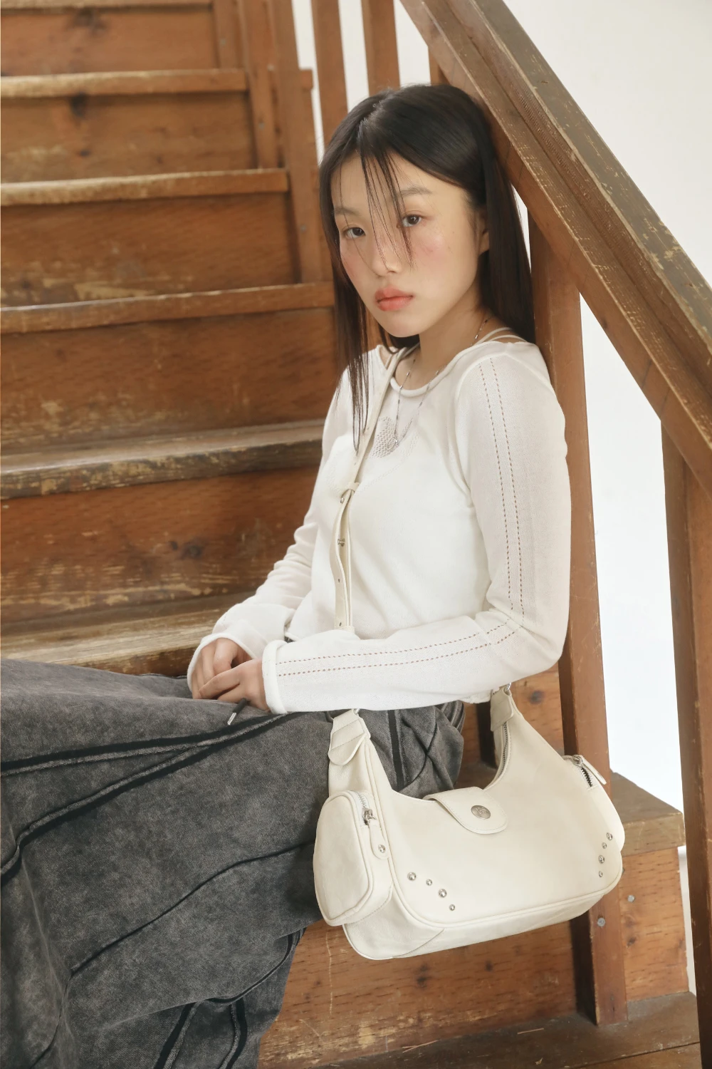 as’’on ason MOTE STUD BAG 鉚釘肩背包 黑色 / 象牙白 / 棕色