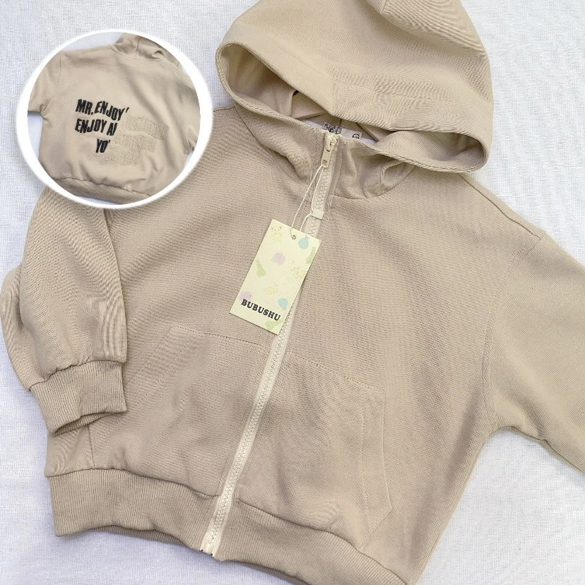 GZX-6364杏後刺繡英文連帽外套