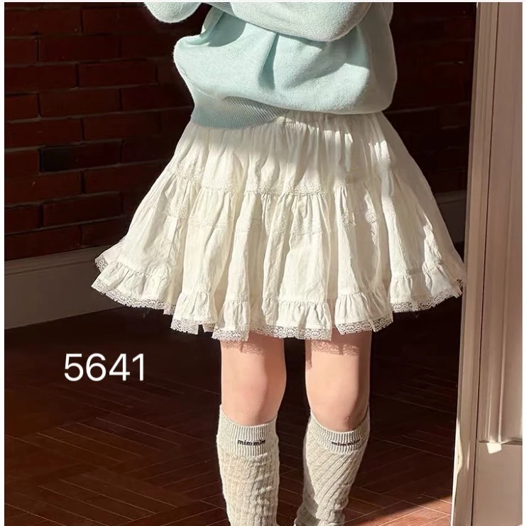 UG-5641白色蛋糕裙