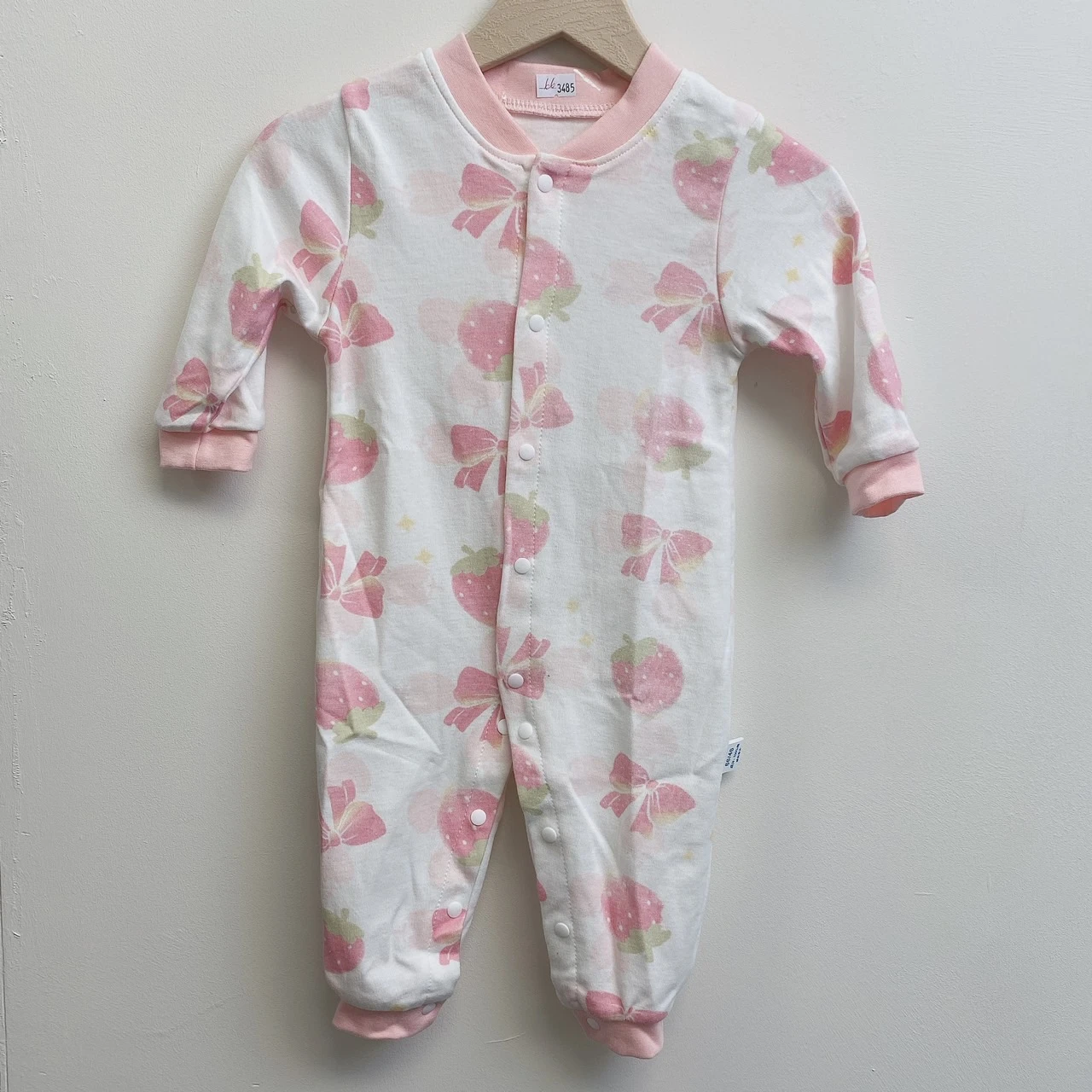 G-3485粉滿版草莓爬服