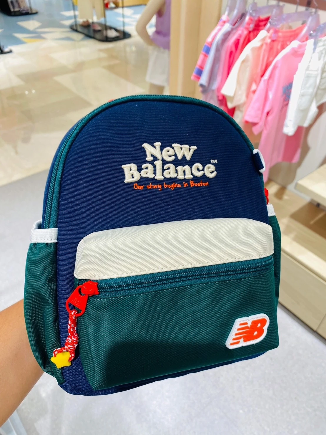 韓國🇰🇷NEW BALANCE KIDS繽紛玩色幼童防走失迷你後背包