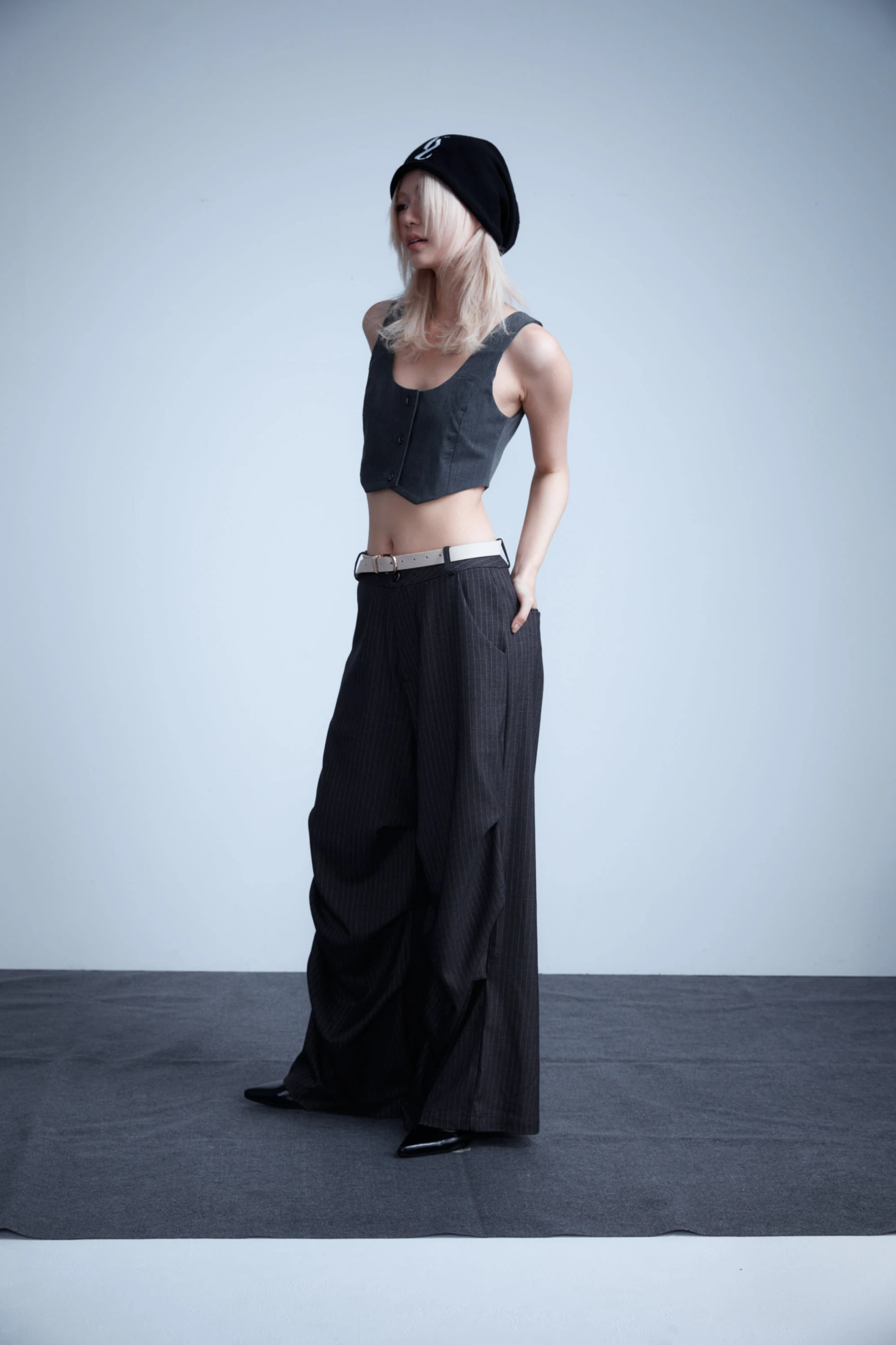 U-CURVE MINI VEST