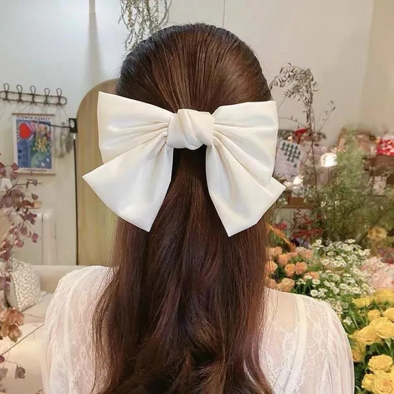絲綢緞面 大蝴蝶結髮夾 紅色蝴蝶結 白色蝴蝶結 黑色蝴蝶結 頭紗 緞帶髮夾 髮飾 公主髮夾 聖誕穿搭