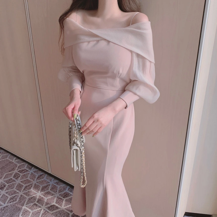 優雅露肩連身裙 魚尾裙 婚禮穿搭 約會首選
