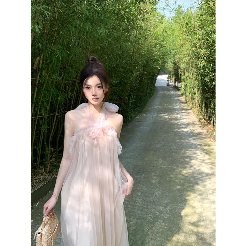 中大碼可 粉色仙氣 氣質掛脖連衣裙 立體花卉網紗長裙 顯瘦A字裙 韓系溫柔渡假風 海邊約會穿搭 百搭遮肉 伴娘服