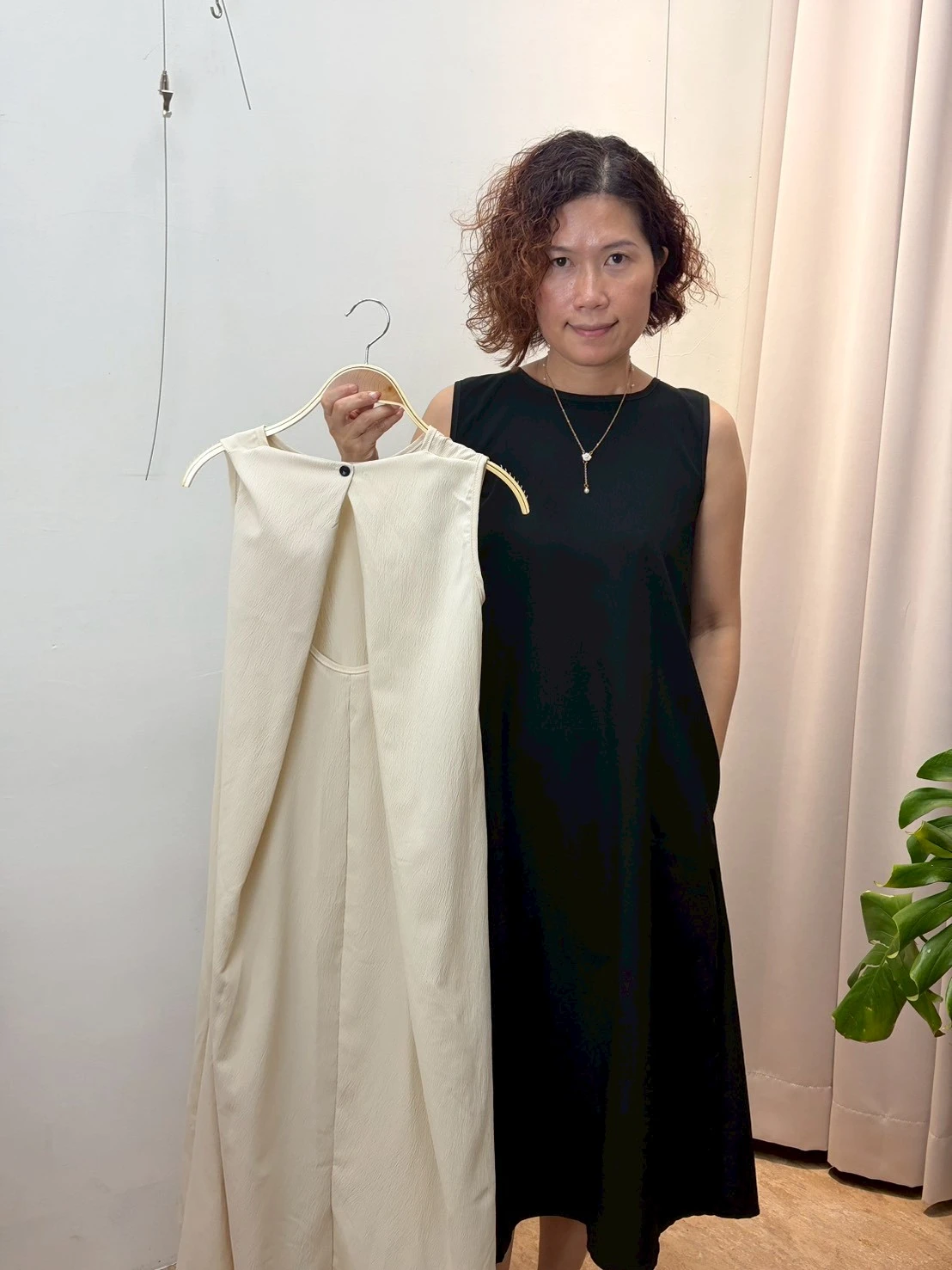 M-2XL日系連身裙 微露背 背心裙 黑色洋裝 孕婦洋裝 連身裙 長洋 大尺碼洋裝 連身洋裝 休閒連身裙