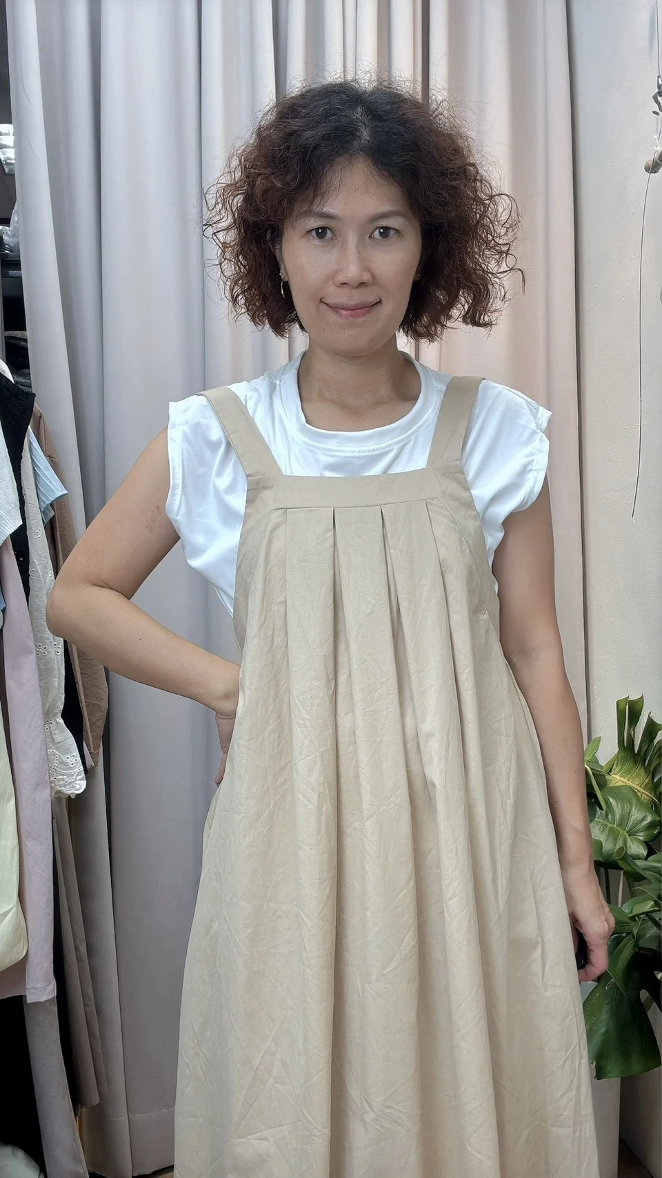 日系寬鬆吊帶連身裙