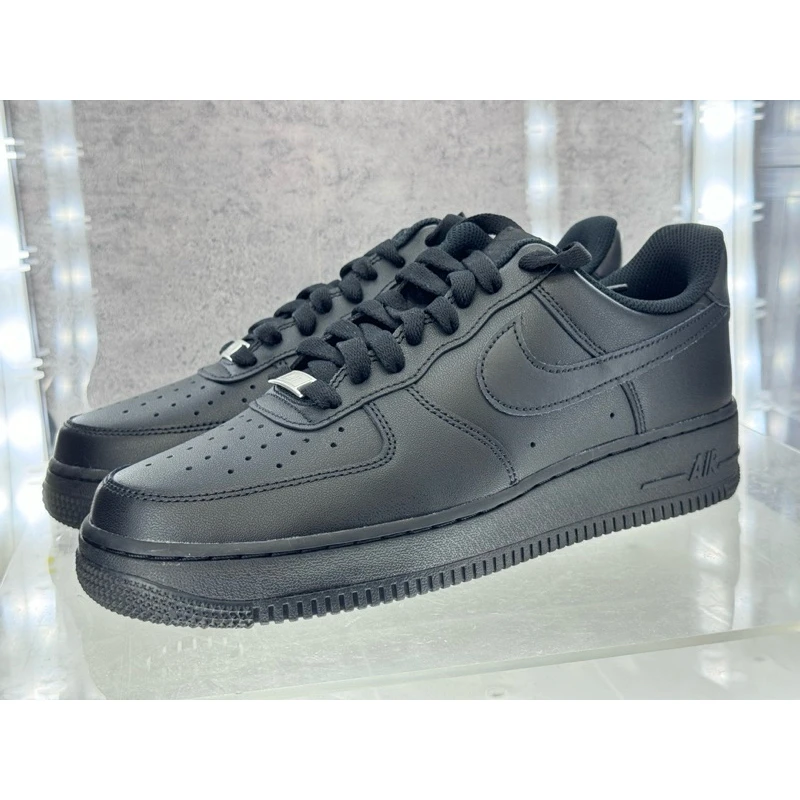 Nike Air Force 1 07 黑 CW2288-001