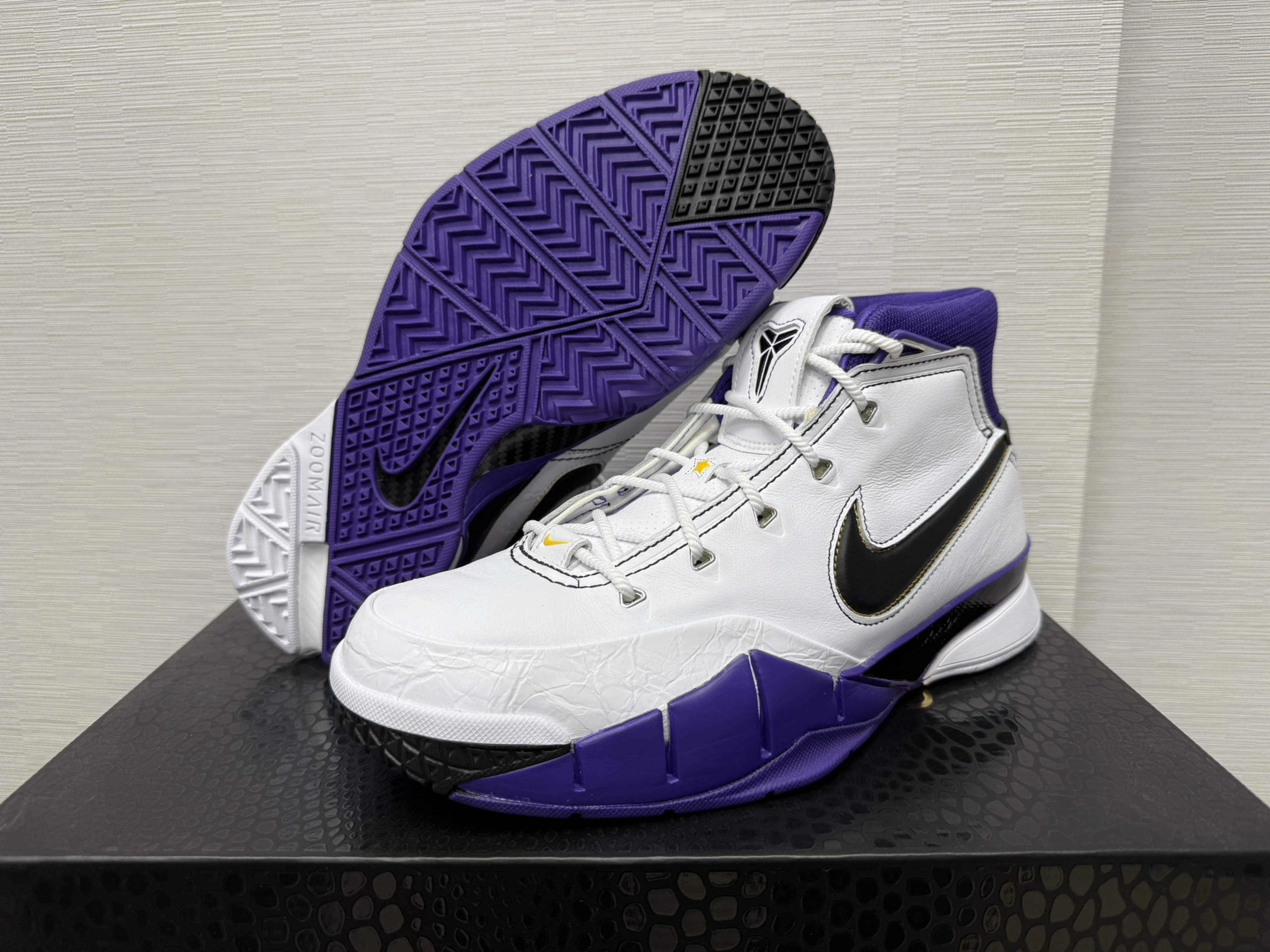 Kobe 1 Protro 81 Points IM0542-100