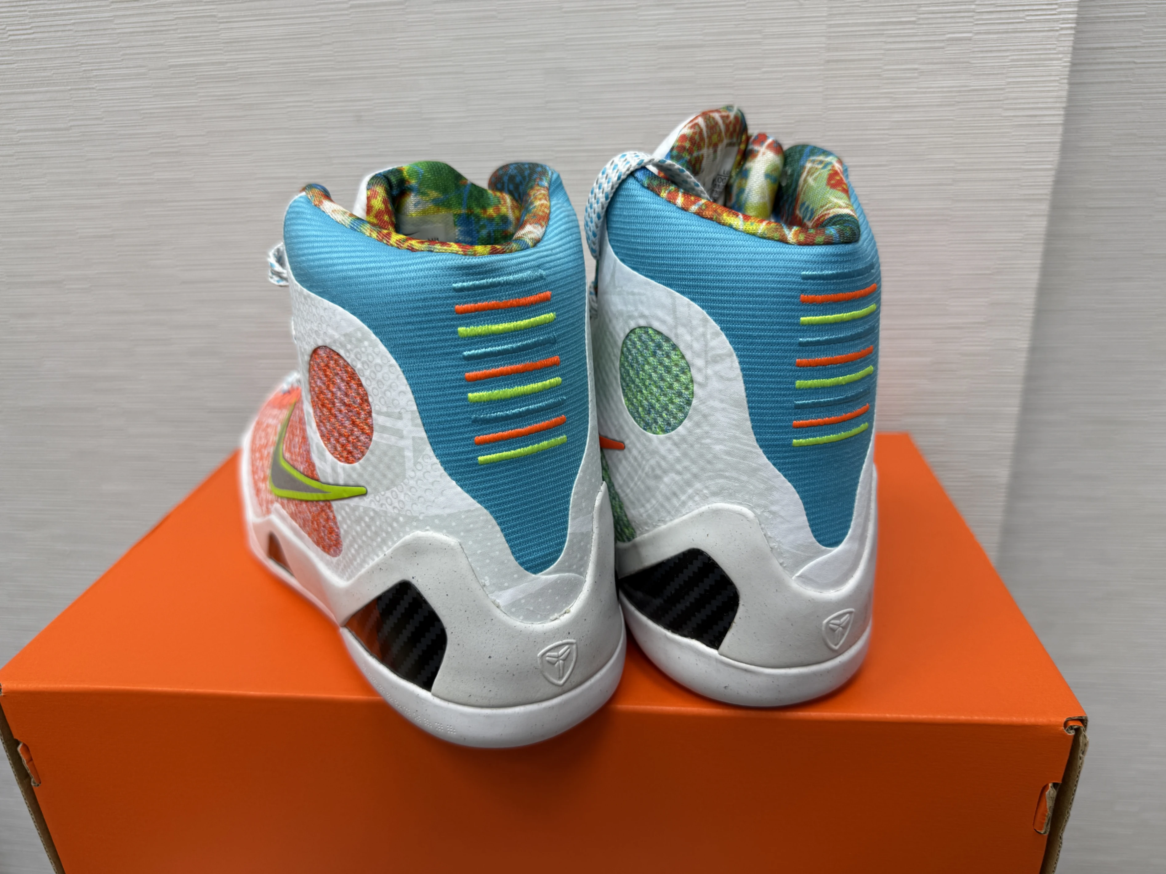 Nike Kobe IX Elite High Protro GS 白橘 HJ9446-100