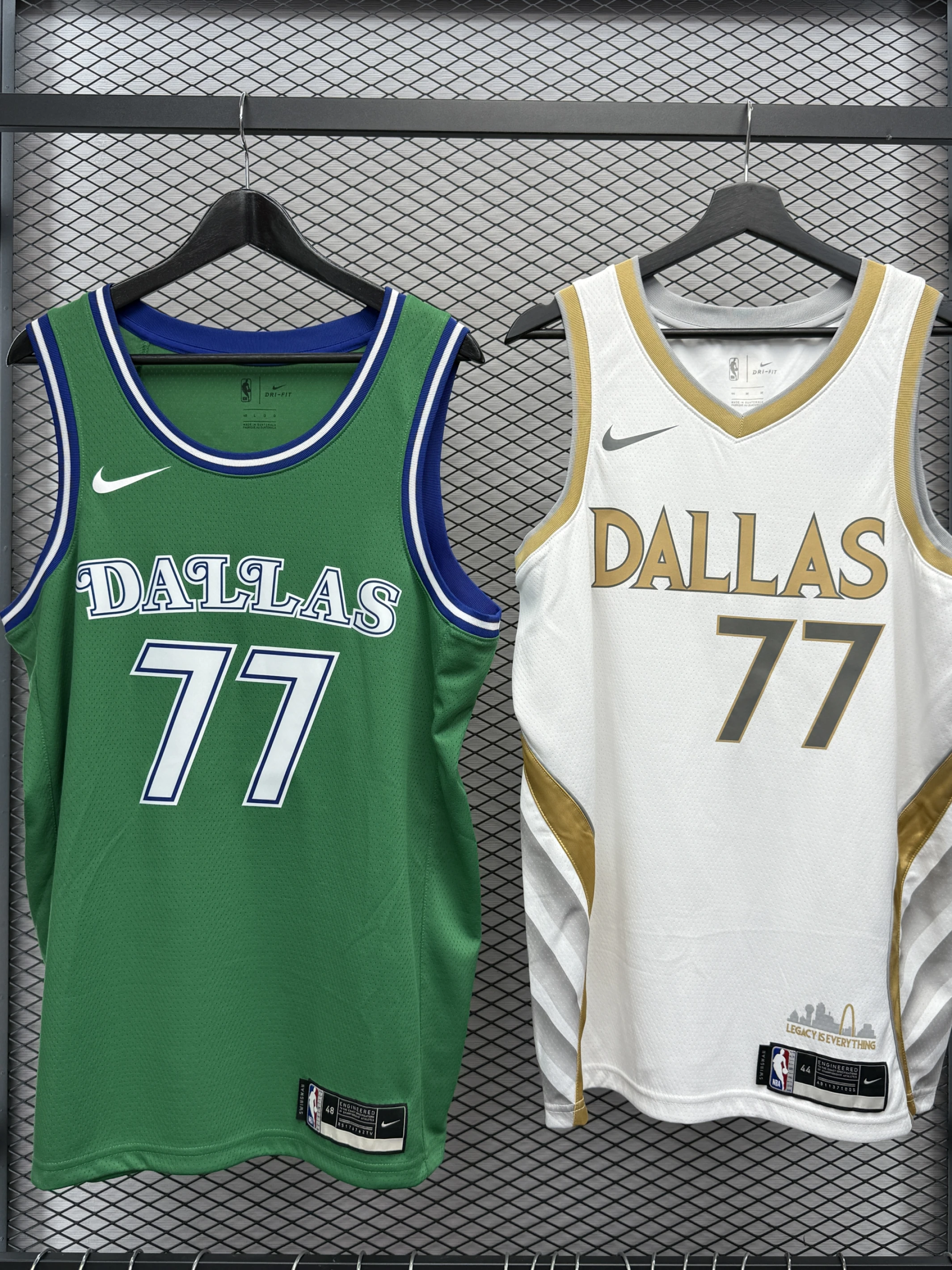 Nike NBA Luka Doncic Swingman Jersey