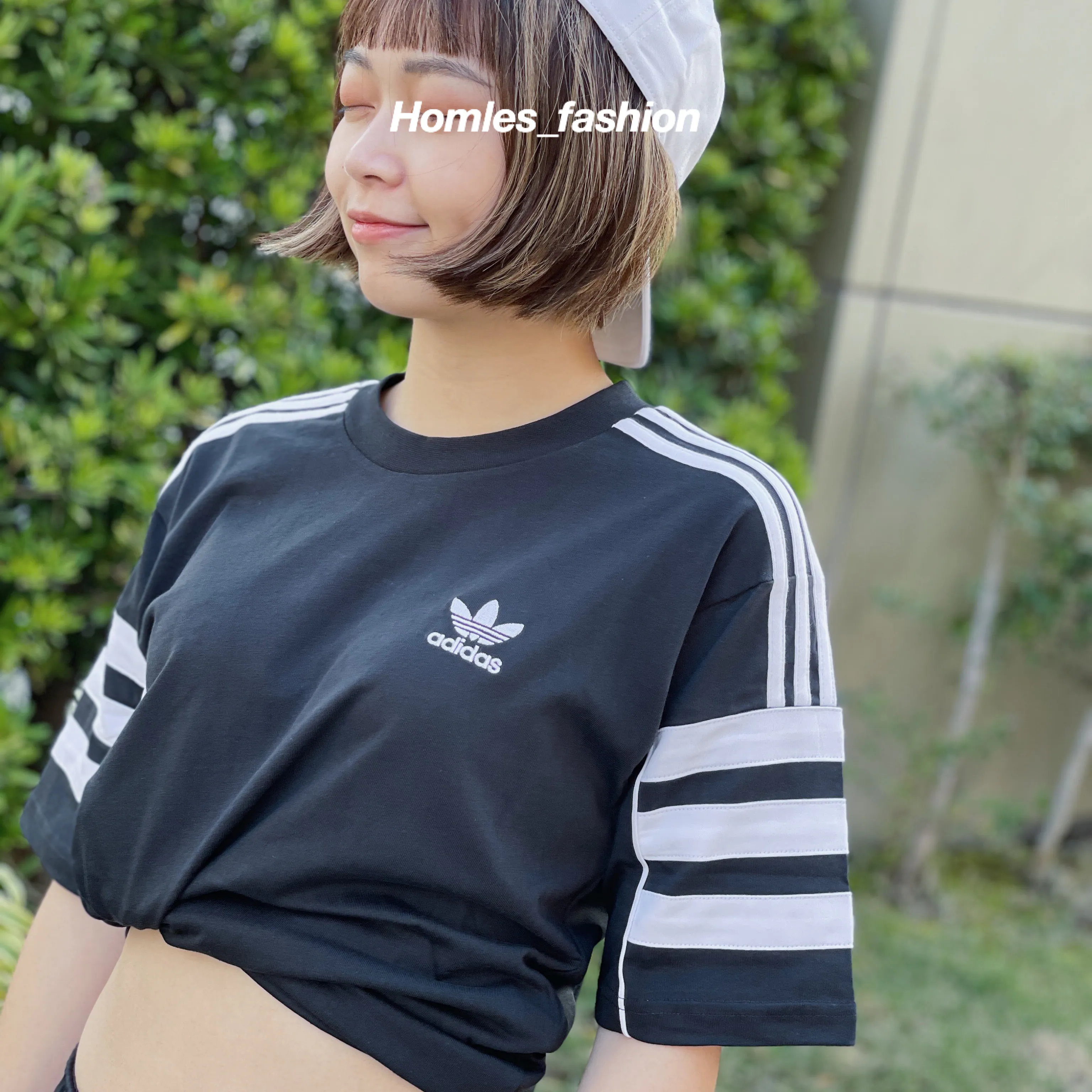 [Holmes]ADIDAS 三葉草 三槓 新款 短T 短踢 DH3854 黑色