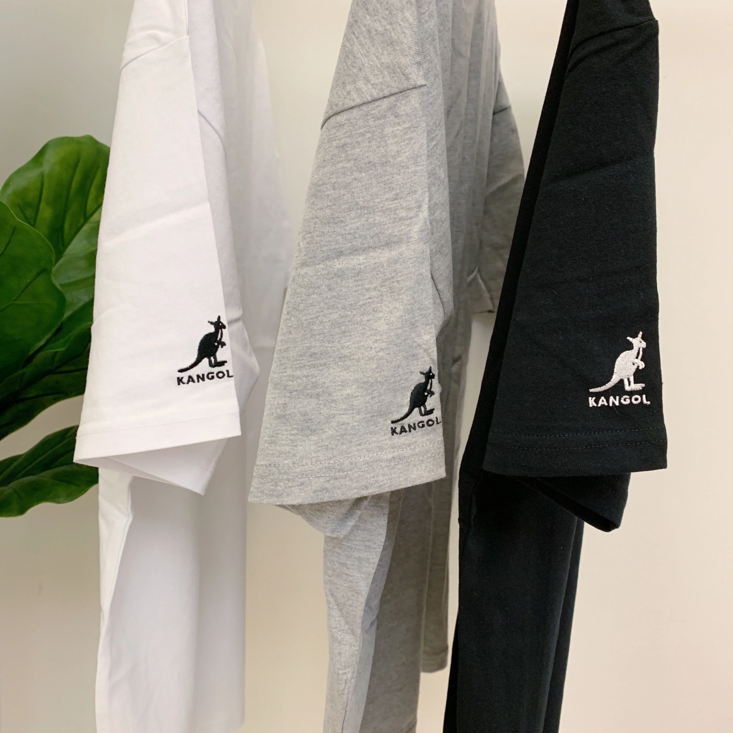 [Holmes]KANGOL 素面袖口刺繡短袖