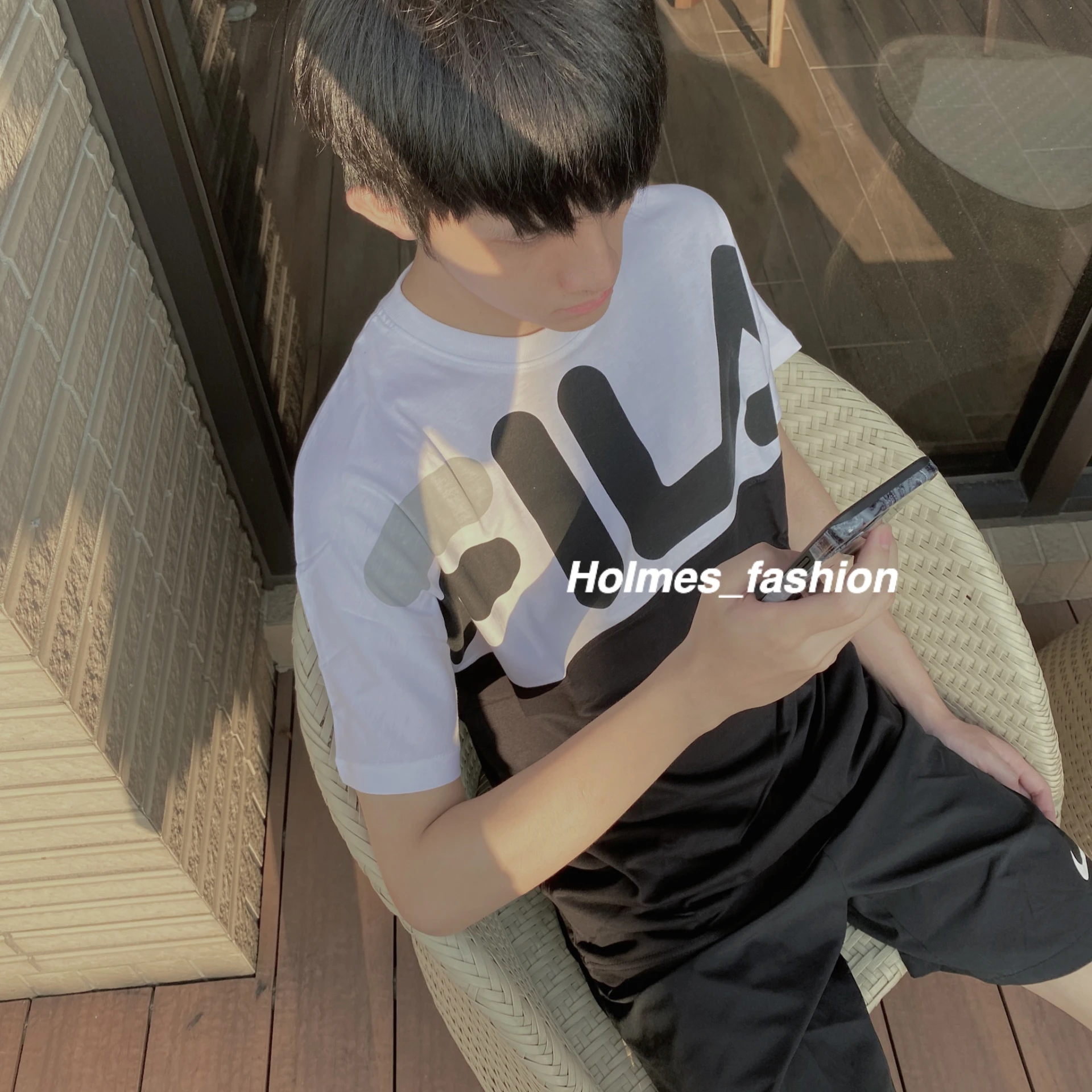 [Holmes]FILA 男版大LOGO 黑灰 拼色 短袖 T恤