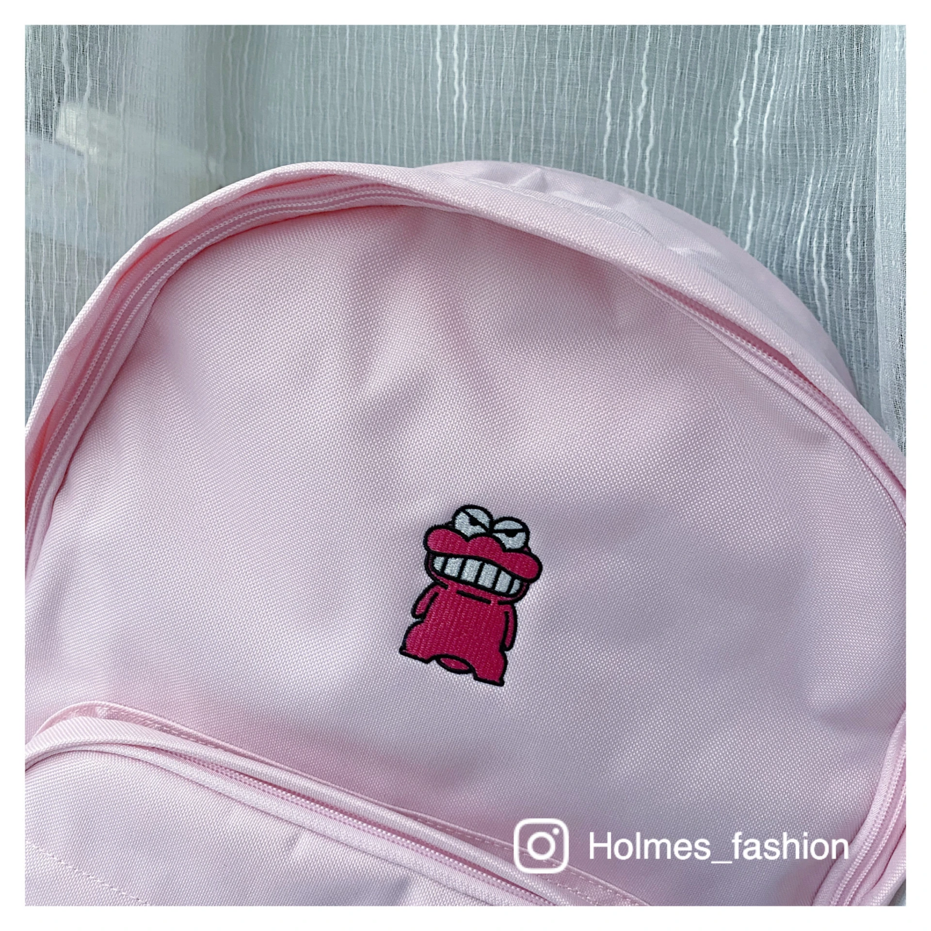 [Holmes]SPAO x 蠟筆小新 三層拉鍊 後背包 鱷魚餅乾 粉