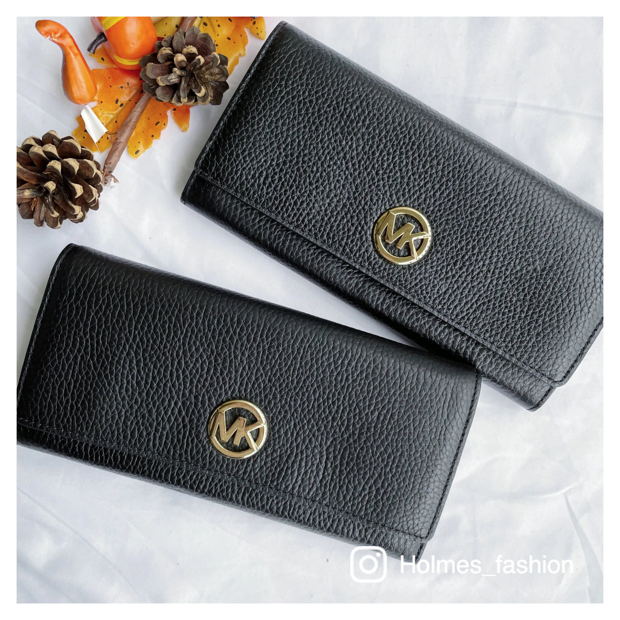 [Holmes]MICHAEL KORS 圓形LOGO扣式信封長夾 MK 長夾 黑色